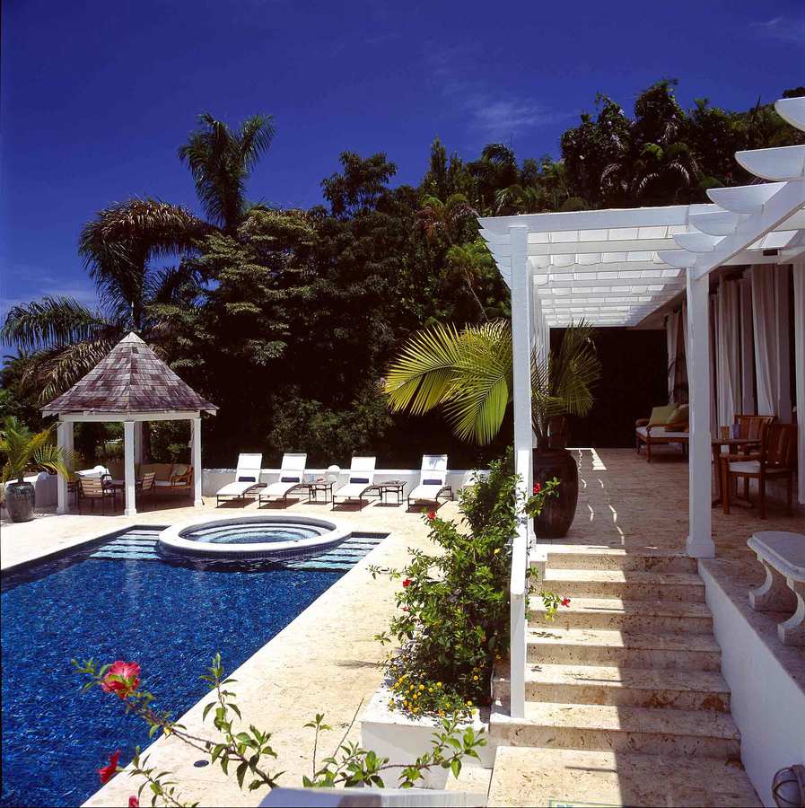 5 Bedroom Luxury-Villa 18  Round Hill Hotel and Villas