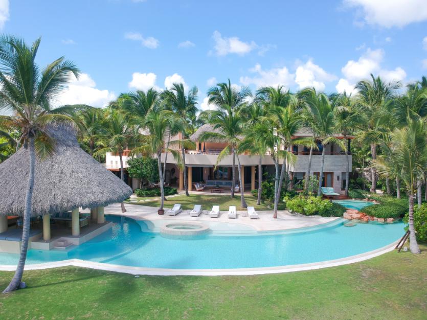 Casa Carey Puntacana Resort & Club