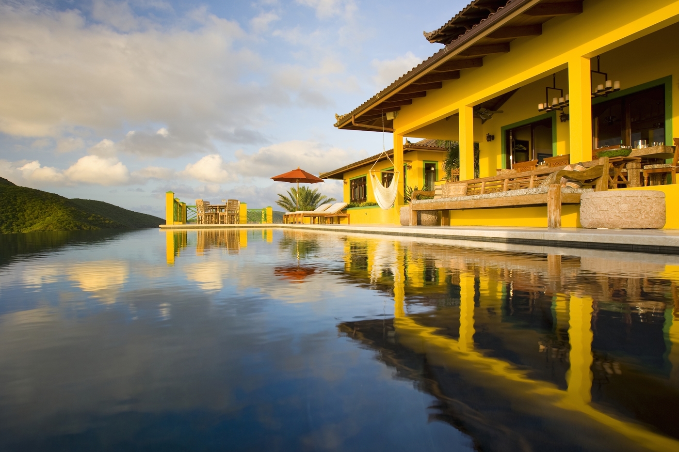 Golden Pavilion Little Bay, Tortola