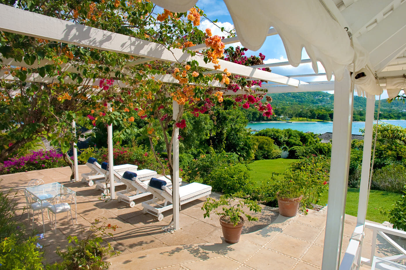 2 Bedroom Classic-Villa 22  Round Hill Hotel and Villas