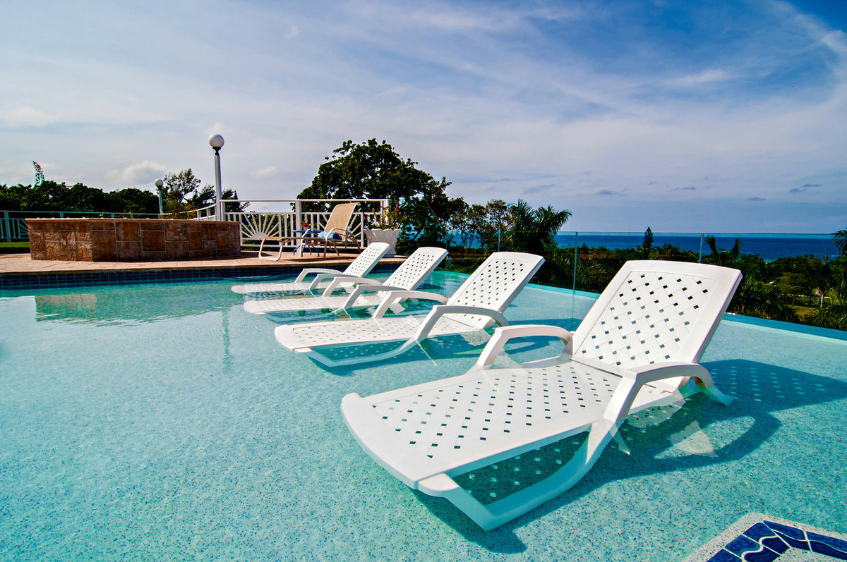 Fairway Manor Montego Bay