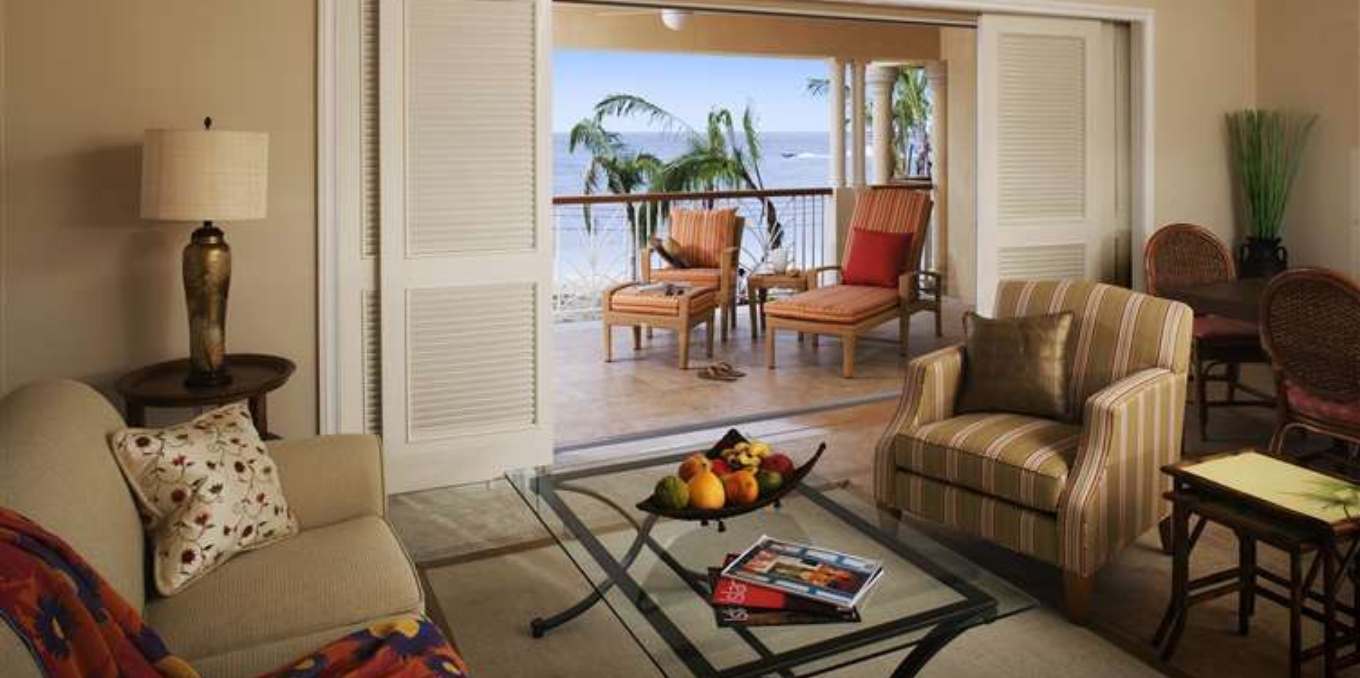 3 Bedroom Butler Beachfront Villa Suite - The Landings St. Lucia Pigeon Island Causeway, Rodney Bay